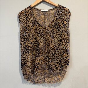 Karlie Leopard Print Sleeveless V Neck Top velvet M